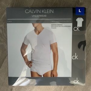 NWT Calvin Klein Black V-Necks